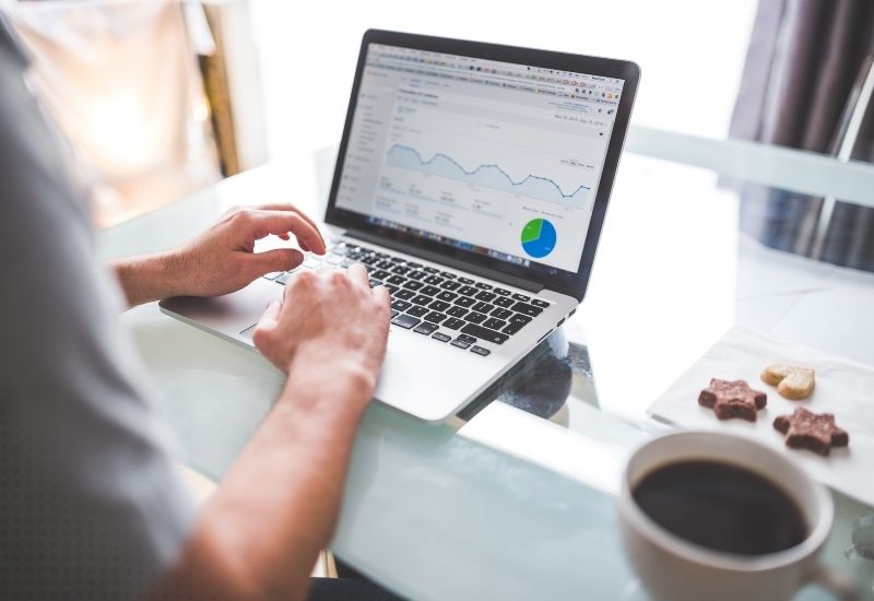 Ad Testing & Minimalism: A Zen Approach to Creative